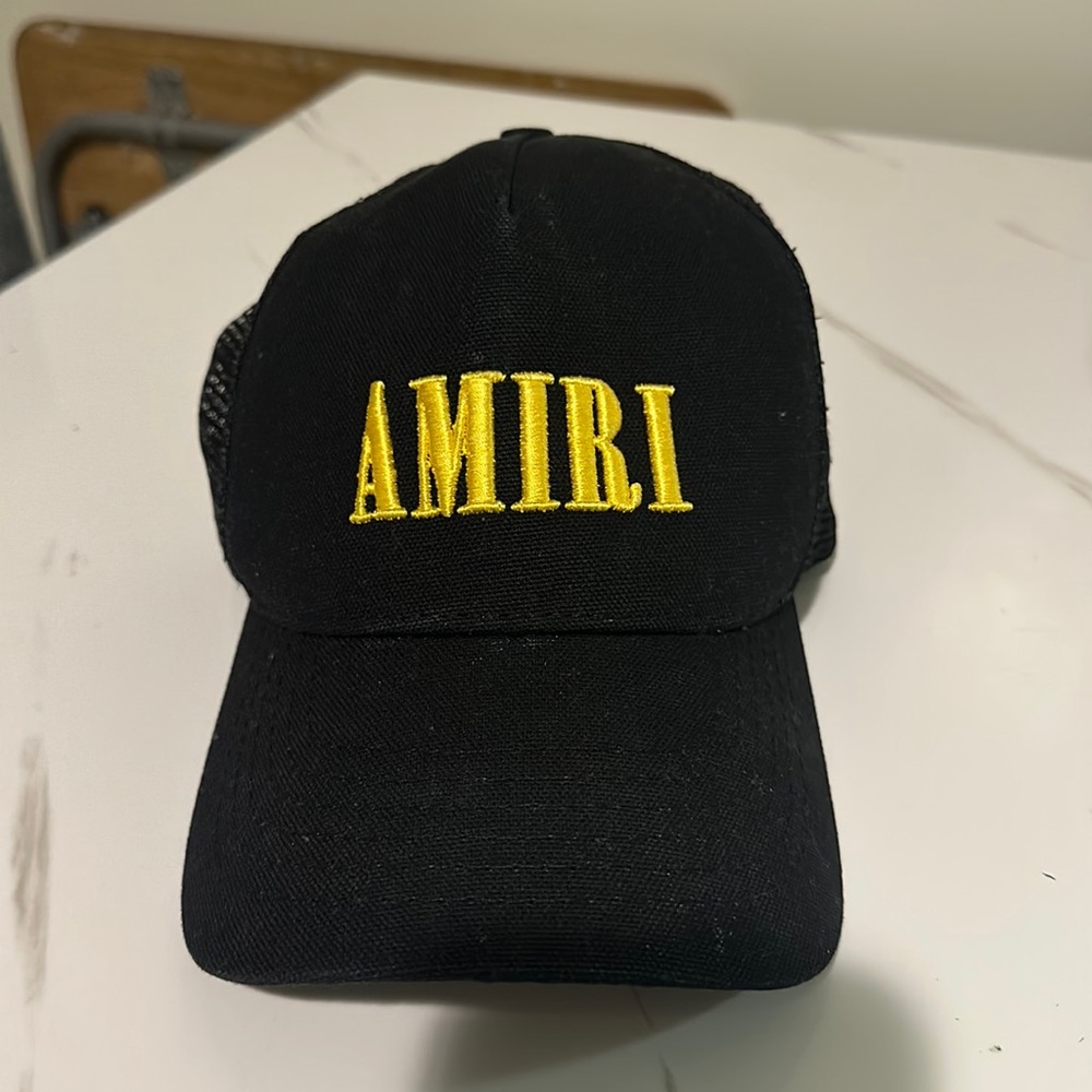 Amiri Hat